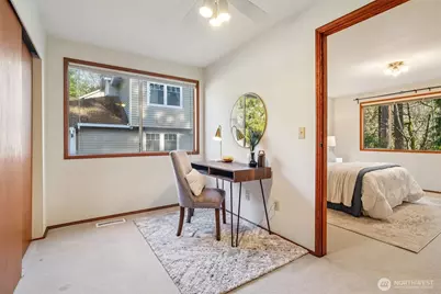 14335 SE 63rd Street, Bellevue, WA 98006 - Photo 23