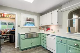 327 N Marion Ave, Bremerton, WA 98312 - Photo 13