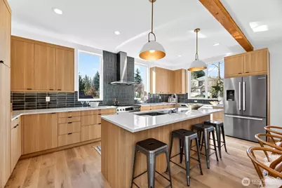 11738 23rd Avenue NE, Seattle, WA 98125 - Photo 9