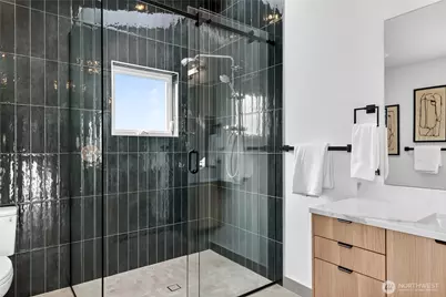 11738 23rd Avenue NE, Seattle, WA 98125 - Photo 23