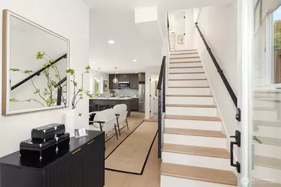 7521 12th Avenue NW, Seattle, WA 98117 - Photo 3