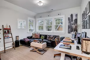 2221 22nd Ave E, Seattle, WA 98112 - Photo 13