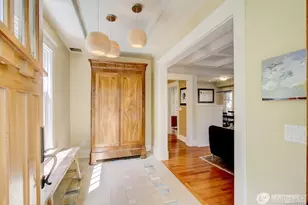 2221 22nd Ave E, Seattle, WA 98112 - Photo 3