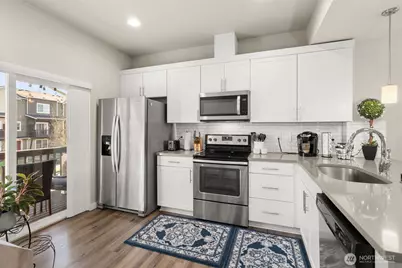 17402 118th Avenue Ct E #F, Puyallup, WA 98374 - Photo 7