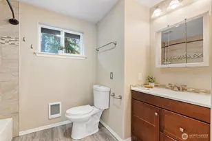 22424 Bluewater Dr SE, Yelm, WA 98597 - Photo 17