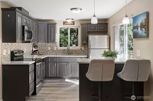 22424 Bluewater Dr SE, Yelm, WA 98597 - Photo 11