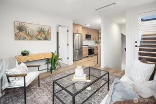 5026 35th Ave NE, Seattle, WA 98105 - Photo 13