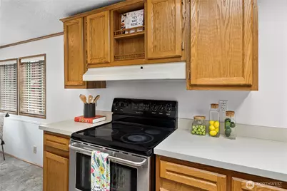 20810 93rd Street E, Bonney Lake, WA 98391 - Photo 13