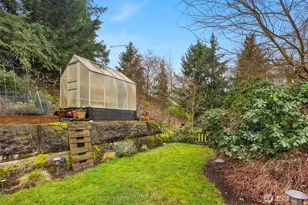 15749 142nd Pl SE, Renton, WA 98058 - Photo 37