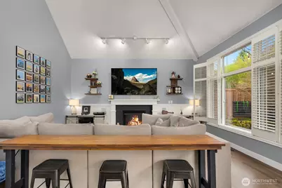 15749 142nd Place SE, Renton, WA 98058 - Photo 5