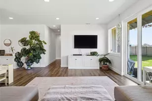 10123 Albany Park Ln SW, Rochester, WA 98579 - Photo 7