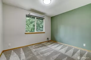 9615 NE 201st St, Bothell, WA 98011 - Photo 15