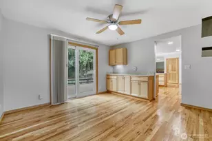 9615 NE 201st St, Bothell, WA 98011 - Photo 5