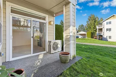 529 241st Lane SE, Sammamish, WA 98074 - Photo 27