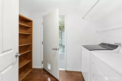 529 241st Lane SE, Sammamish, WA 98074 - Photo 25