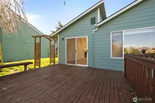 7918 W Golf Course Dr, Blaine, WA 98230 - Photo 31