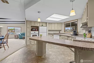 11436 SE 208th Street #152, Kent, WA 98031 - Photo 5