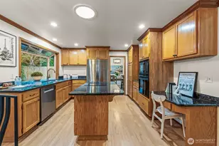 4712 241st Ave SE, Sammamish, WA 98029 - Photo 11