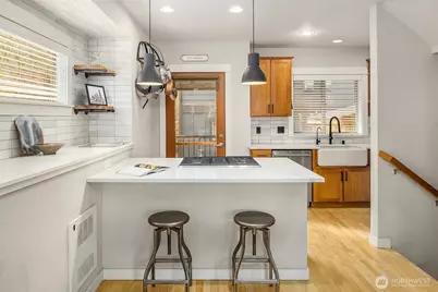 218 24th Avenue E #A, Seattle, WA 98112 - Photo 7