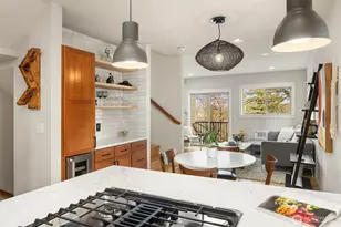 218 24th Ave E, Seattle, WA 98112 - Photo 11