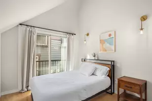 218 24th Ave E, Seattle, WA 98112 - Photo 25