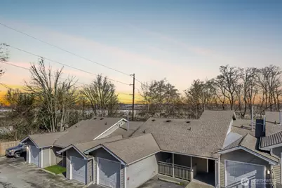 901 Marine View Drive #202, Everett, WA 98201 - Photo 3