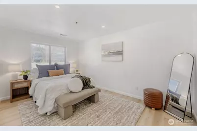 901 Marine View Drive #202, Everett, WA 98201 - Photo 15