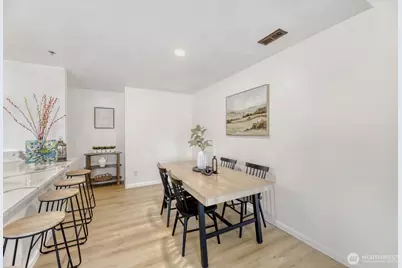 901 Marine View Drive #202, Everett, WA 98201 - Photo 11