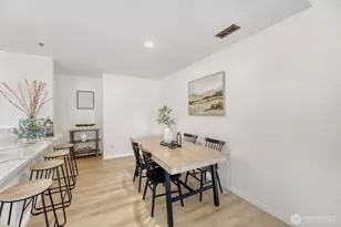 901 Marine View Dr, Everett, WA 98201 - Photo 11