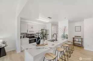 901 Marine View Dr, Everett, WA 98201 - Photo 13