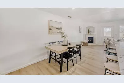 901 Marine View Drive #202, Everett, WA 98201 - Photo 9