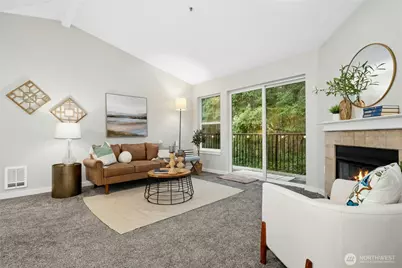 25025 SE Klahanie Boulevard #D302, Sammamish, WA 98029 - Photo 7