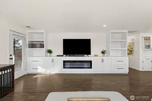 3827 90th Ave E, Edgewood, WA 98371 - Photo 7