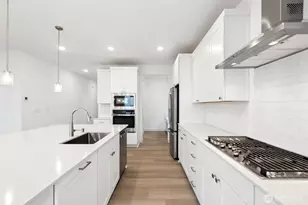 10691 Treasure Dr NW, Silverdale, WA 98383 - Photo 9