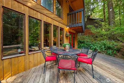 7082 Olympus Way, Glacier, WA 98244 - Photo 3