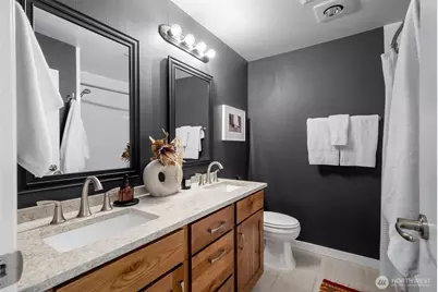 12303 Harbour Pointe Boulevard #EE203, Mukilteo, WA 98275 - Photo 21