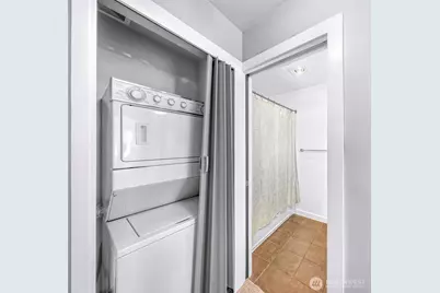 655 Crockett Street #B304, Seattle, WA 98109 - Photo 17