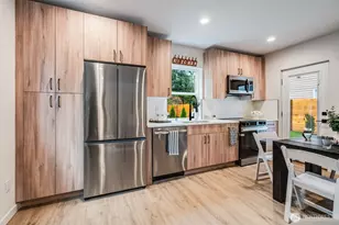 12531 25th Ave NE, Seattle, WA 98125 - Photo 9