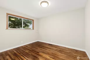 906 Redmond Ave NE, Renton, WA 98056 - Photo 13