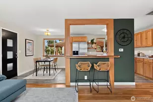 906 Redmond Ave NE, Renton, WA 98056 - Photo 5