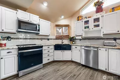 13300 Stoney Ridge Lane SW, Port Orchard, WA 98367 - Photo 9