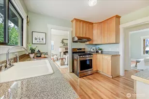 3224 25th Ave S, Seattle, WA 98144 - Photo 9