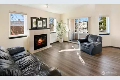 1707 NW 59th Street #302, Seattle, WA 98107 - Photo 3