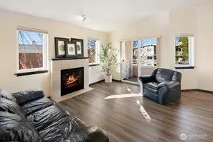 1707 NW 59th St, Seattle, WA 98107 - Photo 3