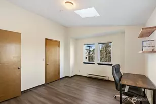 1707 NW 59th St, Seattle, WA 98107 - Photo 19