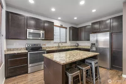 716 Brookstone Street, Mount Vernon, WA 98273 - Photo 9