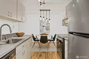 10501 8th Ave NE, Seattle, WA 98125 - Photo 13