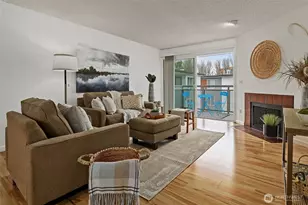 10501 8th Ave NE, Seattle, WA 98125 - Photo 3