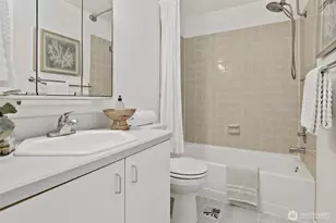 10501 8th Ave NE, Seattle, WA 98125 - Photo 19