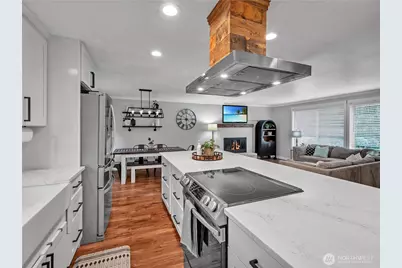 22423 SE 321st Street, Kent, WA 98042 - Photo 9